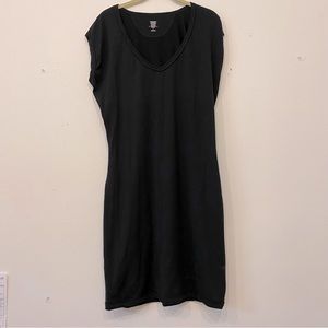 Icebreaker 100% merino dress black
